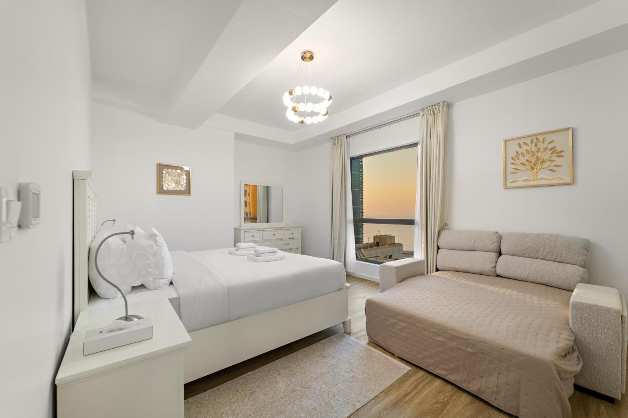 Apartment Elegant 2br With Seaview In Jbr L Walk To The *